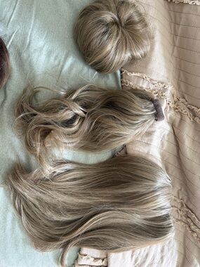 Multi-Piece Hair Set in Ash Blonde — Seamless Extensions & (2) bun hair buns
